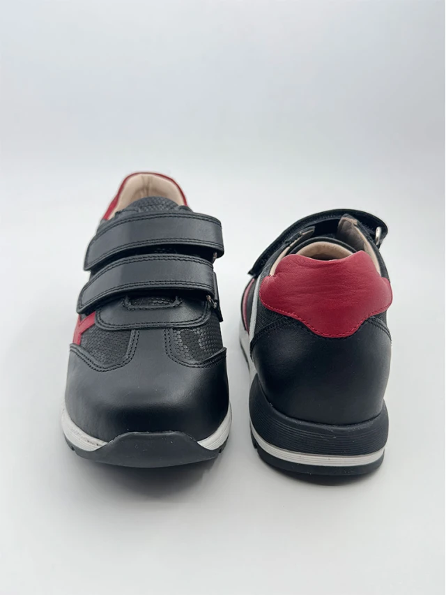 Adidasi baieti Cod 2067-103=3846-1